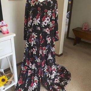 Floral Black Maxi Dress